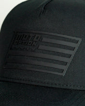 Load image into Gallery viewer, Moto Flag Performance Hat - Black