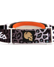 Load image into Gallery viewer, Spy Foundation Plus Slayco Goggles - White & Black