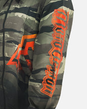 Load image into Gallery viewer, Arctic Slash Windbreaker Jacket - Moss Camo