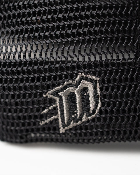 Fast Feeling Premium Flat Brim Trucker - Charcoal