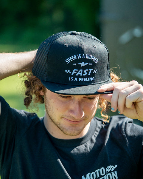 Fast Feeling Premium Flat Brim Trucker - Black