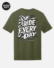 Load image into Gallery viewer, Mens Ride Everyday 2.0 Tee - Military Green Heather
