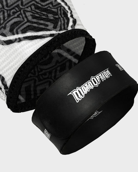 ACE SLAP BRACELET - BLACK